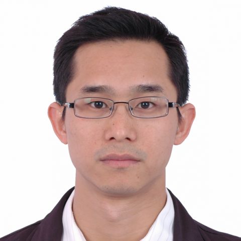Junjiu Huang