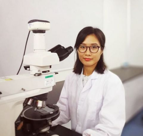 Yan Huang